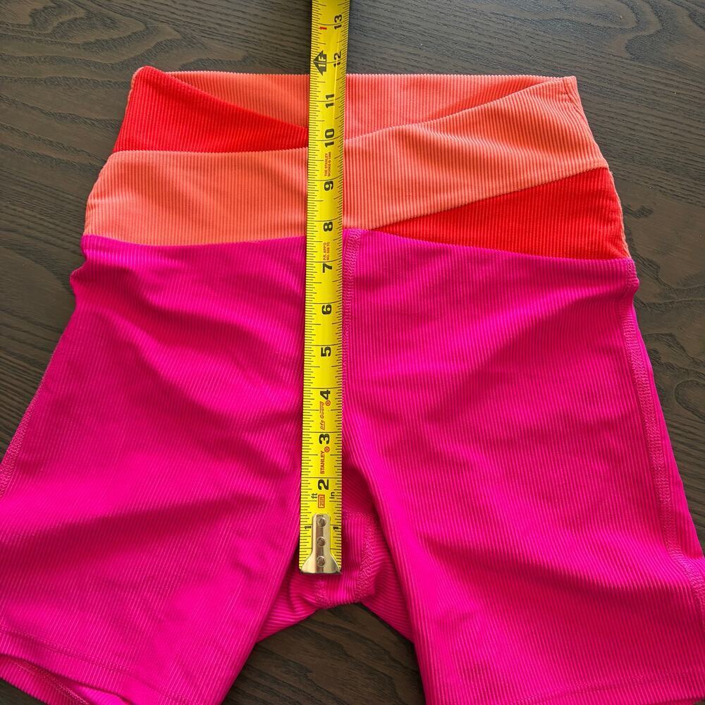 Beach Riot Cora Bike Short Magenta Coral S Ribbed Women’s Athletic 6” Inseam - Picture 4 of 6